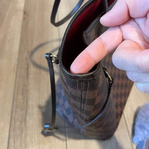 Louis Vuitton Neverfull Damier Ebene MM - Picture 9 of 16